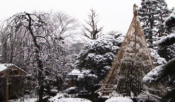 雪景色の高蔵寺